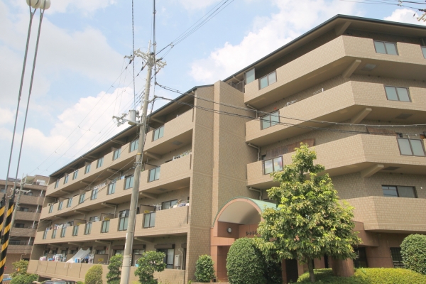 吹田市上山手町の賃貸