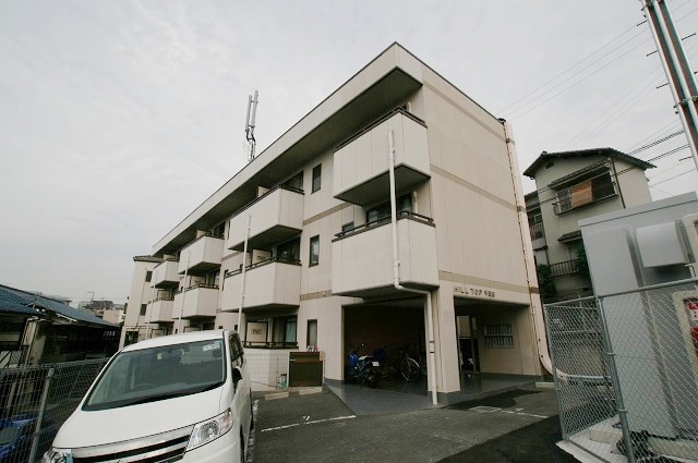 吹田市千里山高塚の賃貸